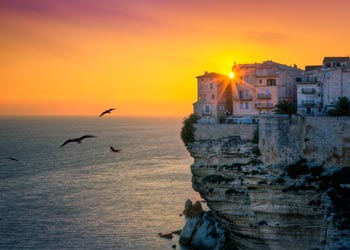 Résidences Seniors en Bord de Mer   dans la région de Corse