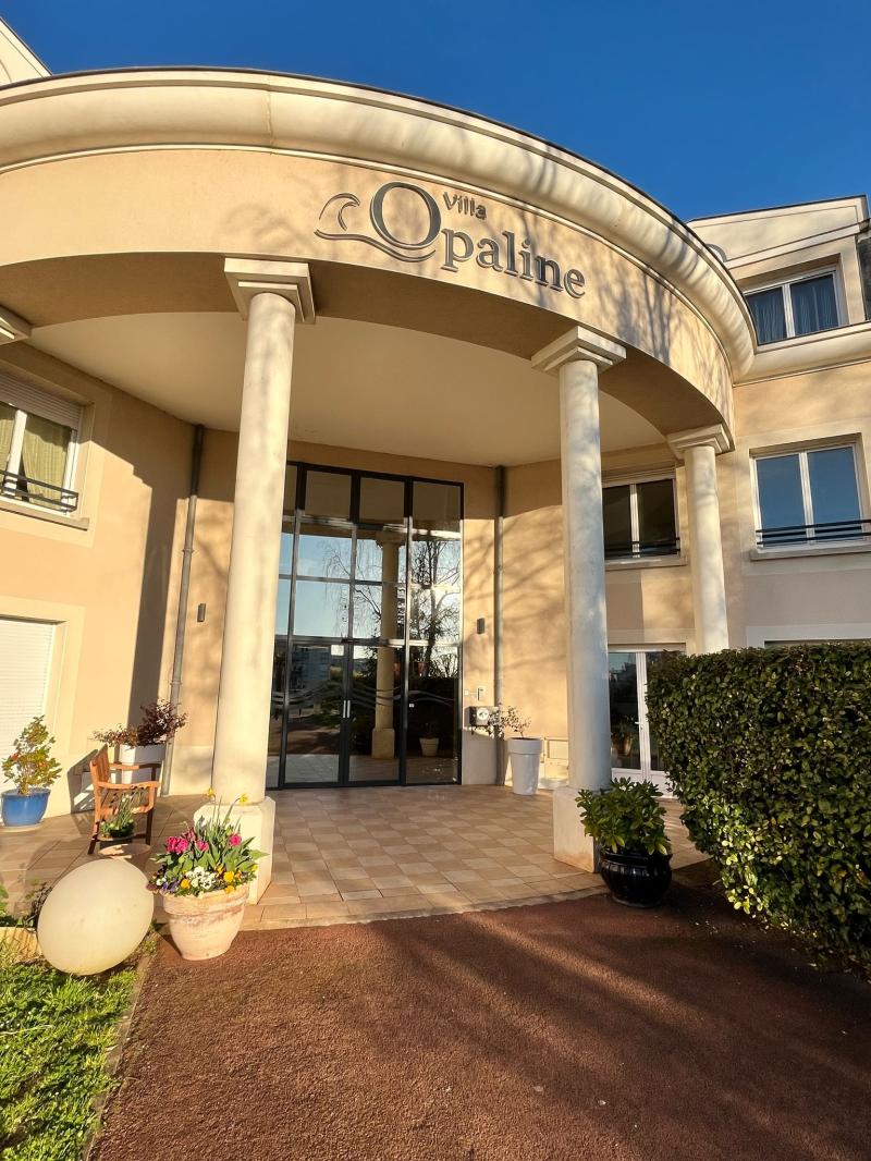 Résidence Services Seniors Villavie - Villa Opaline : La résidence Villa Opaline à Fief-Rose-Lagord écrin de verdure et de bien être
