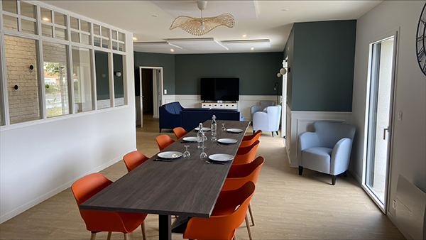 Maison Alzheimer CetteFamille de Gorges : Maison partagée pour seniors de Gorges_ salle à manger