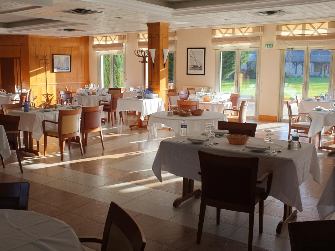 Village Séniors Saint-Rémy : Restaurant