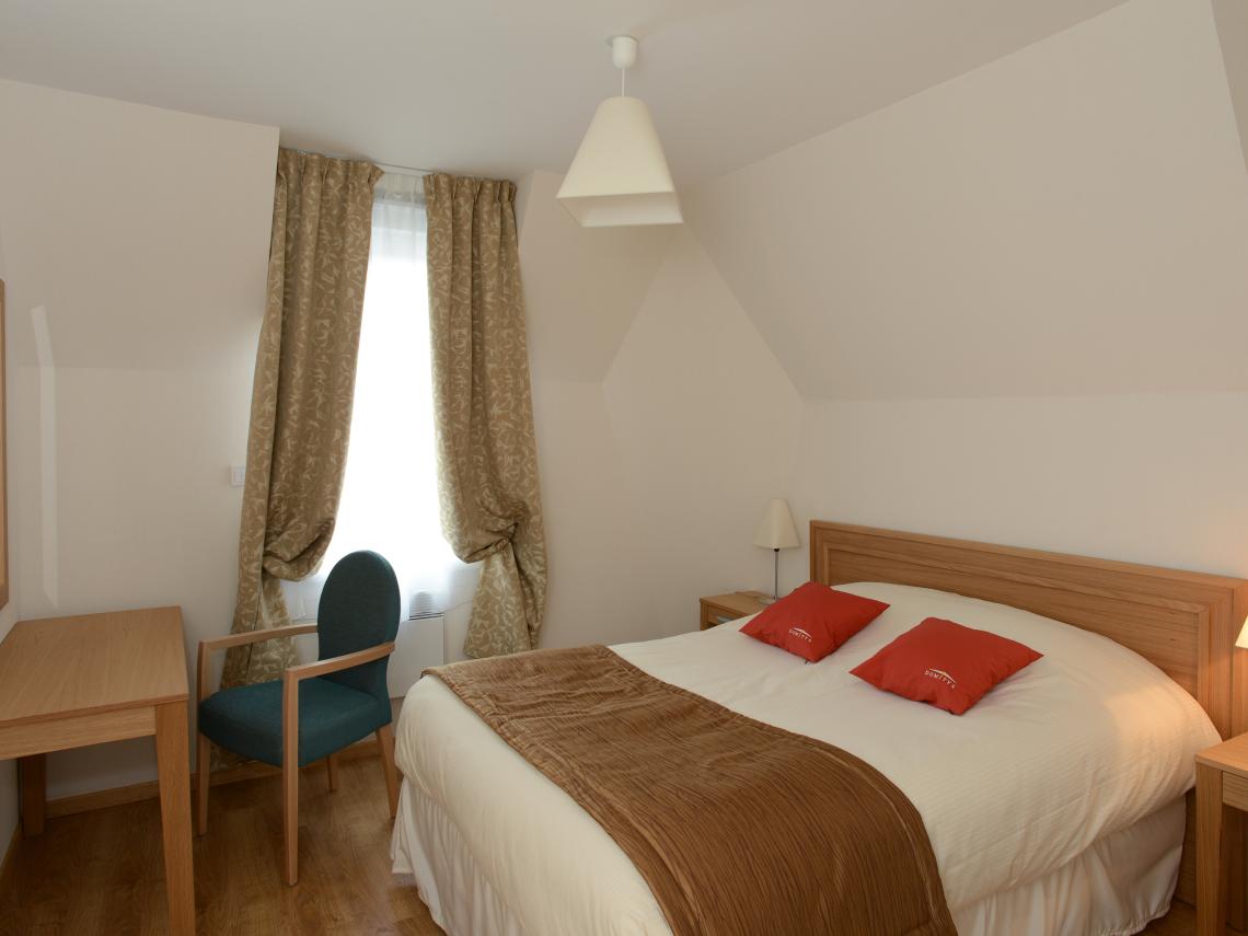Résidence DOMITYS La Plage de Nacre : Résidence Services Seniors DOMITYS de Courseulles sur Mer - Chambre