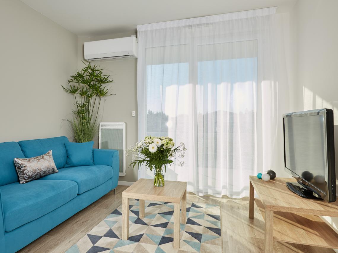 Résidence Seniors Les Girandières de Perpignan : Appartement deux pièces, salon