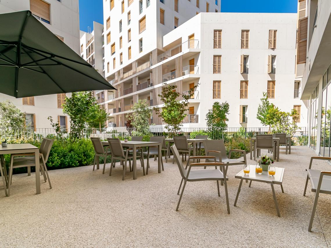 Résidence Seniors Les Girandières de Marseille : Terrasse