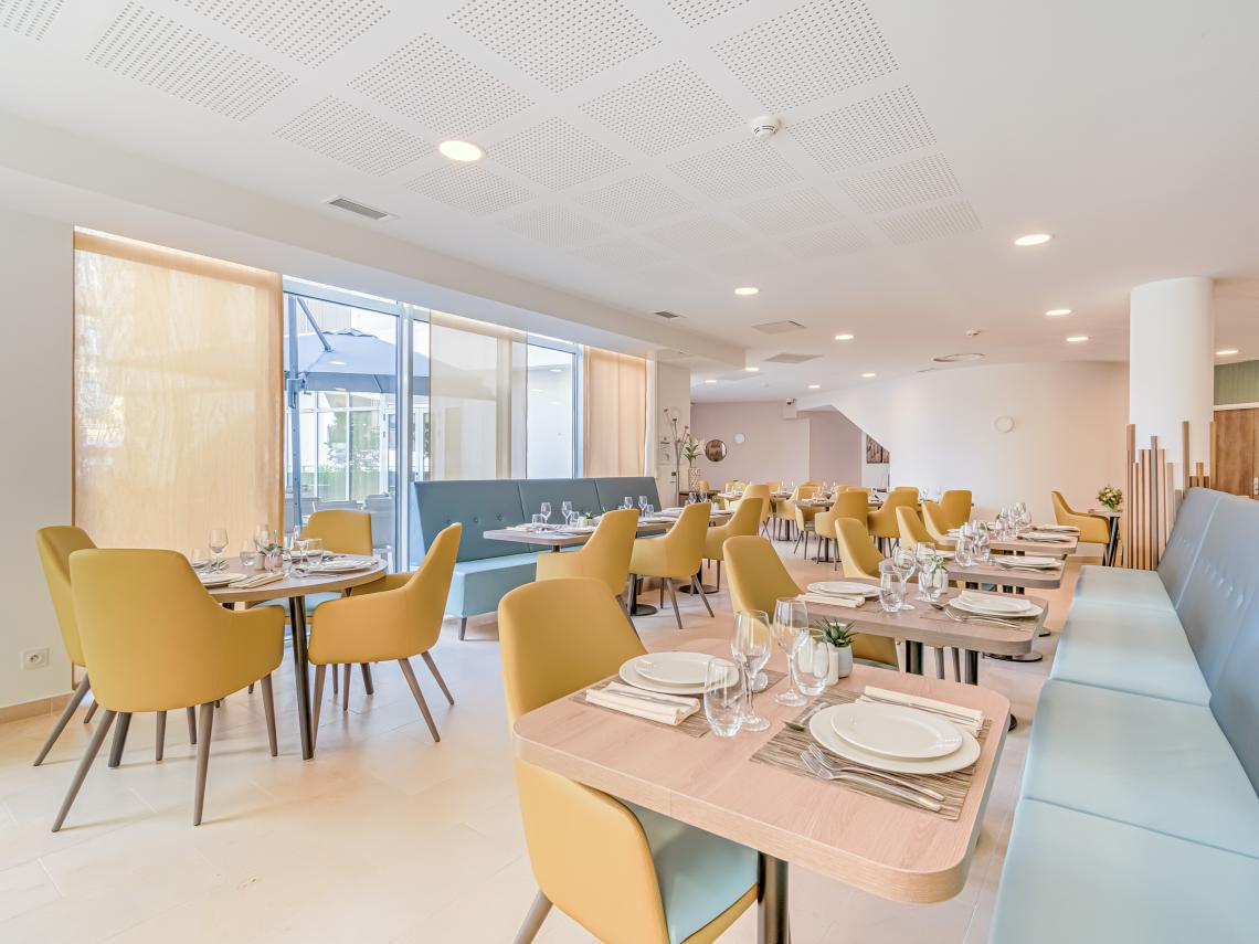 Résidence Seniors Les Girandières de Marseille : Restaurant