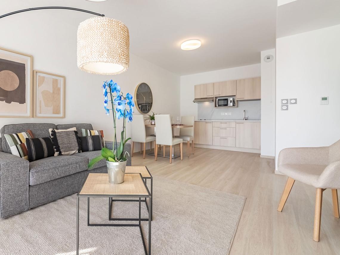 Résidence OVELIA Les Loges d'Anicet : Appartement témoin OVELIA Les Angles - photo non contractuelle