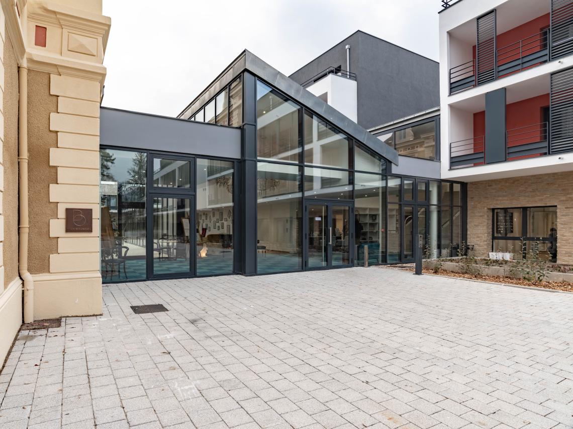 Villa Beausoleil de Saint Cyr Au Mont D'Or Résidence Services Seniors