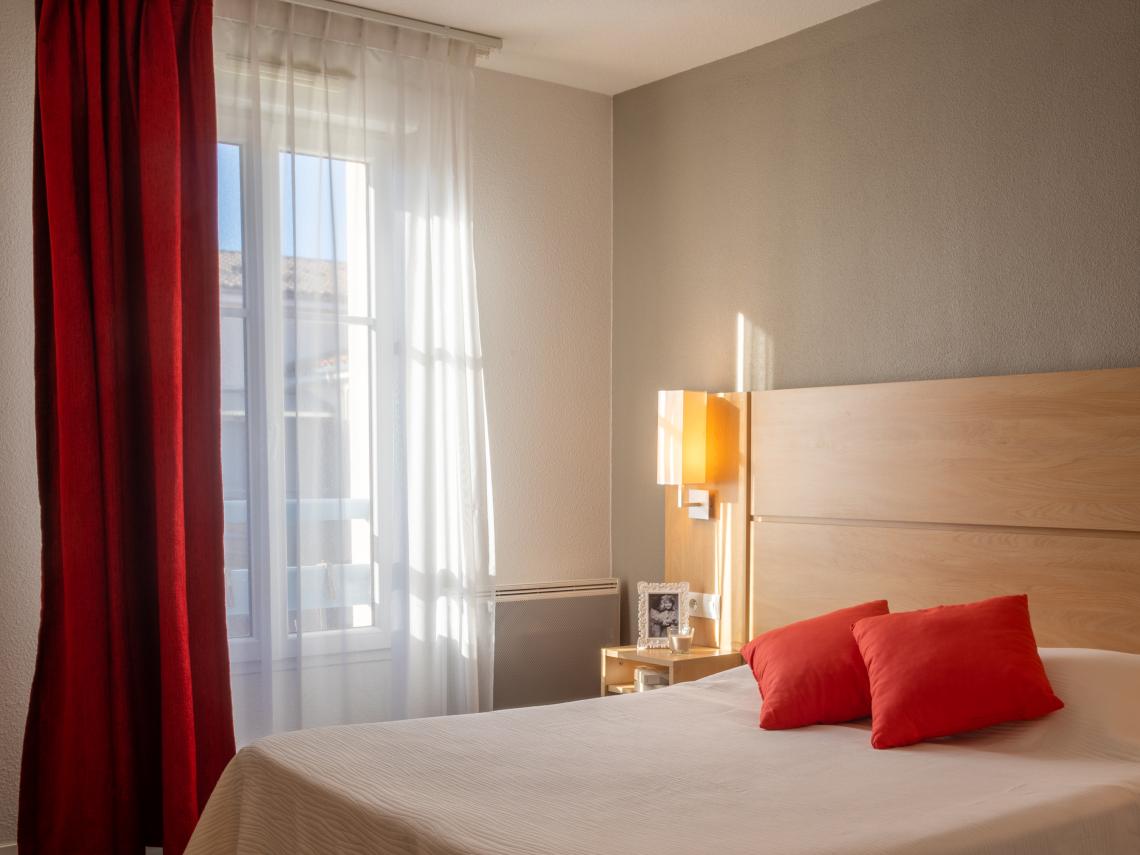 Les Essentielles Sainte-Soulle - Résidence Seniors : Chambre