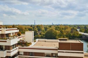 Résidence seniors Stella Suresnes -  Le Coeur de Bagatelle