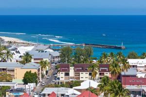 Recherche terrain à Saint-Paul, l'île de la Réunion, pour construire une résidence Senior