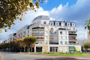 Résidence Services Seniors Les Jardins d'ARCADIE de CHELLES