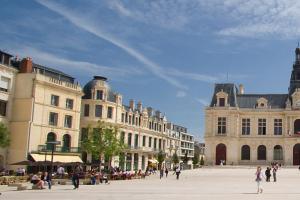 Recherche Terrain POITIERS pour construire une Résidence  Senior