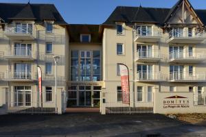 Location T2 en Résidence Services Senior à COURSEULLES-SUR-MER