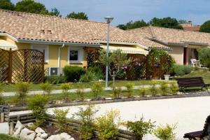 Louer une villa T3 en Village Senior à Saint-Privat-des-Vieux - Senioriales de St Privat les Vieux