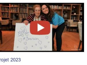 alt="Des Résidents Villa Beausoleil portent un message optimiste à l'occasion de la Journée Internationale des Droits des Femmes 2025"