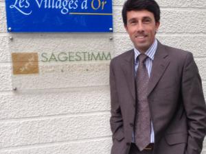  alt="Interview de M. Jean-Philippe RAVEL, Directeur du Développement des Villages d'Or"