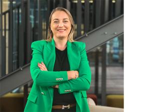  alt="La présidente du groupe de résidence services senior accède au poste de Vice-Présidente du groupe REALITES"