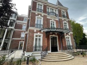 alt="Ouverture de la Nouvelle Résidence services seniors Les Jardins d'Arcadie de Domont"