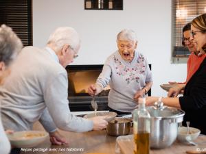  alt="A la découverte des Habitats Partagés "Les Maisons de Blandine""
