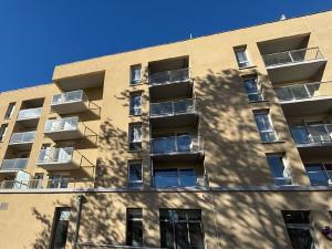  alt="Ouverture à Lourdes : la résidence services seniors Stella « Les Roses de Massabielle » accueille ses premiers visiteurs"