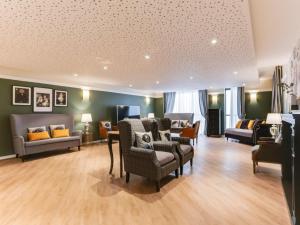  alt="La résidence OVELIA Les Balcons de l'horloge a été inaugurée en présence de Véronique Jannot"