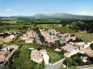  alt="Village Senior de Pourrières-Sainte Victoire : inauguration du nouveau village senior des Senioriales"