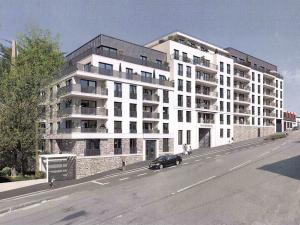 alt="Levée de drapeau pour la fin du gros œuvre de la Résidence Services Seniors Villa Beausoleil Brest."