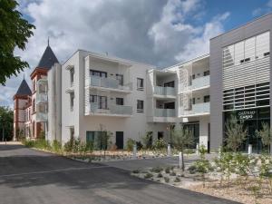  alt="Peut on accueillir un proche quand on vit en résidence senior ?"