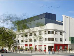 alt="Ouverture de la première résidence services seniors Oh Activ dans le Gard, à Nîmes"