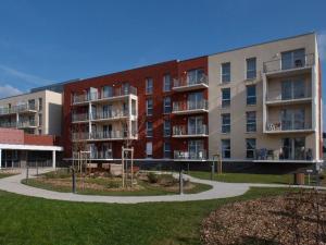  alt="Inauguration de la nouvelle résidence services seniors Domitys d'Hazebrouck, la résidence LES CERNEAUX"