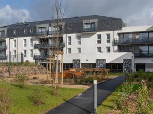 alt="Un avenir plus vert, pour le bien-être de tous"