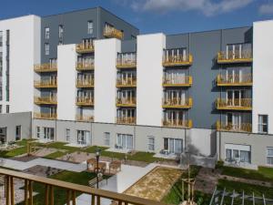 alt="Les Botanistes : la nouvelle résidence services seniors Domitys d'Angers inaugurée !"