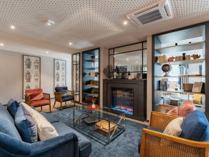  alt="Savez vous quelle est la résidence seniors qui offre le « Meilleur Rapport Qualité/Prix » en France?"