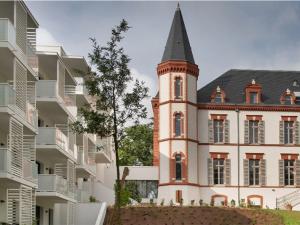 alt="PIN-BALMA : La résidence services seniors Domitys Château CAMAS inaugurée"