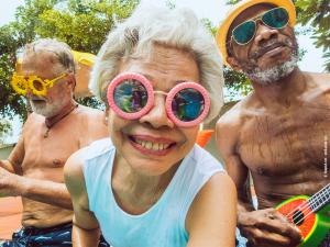  alt="Résidence senior : quels sont les services inclus dans le prix ?"