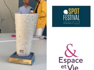  alt="Le court-métrage « Vive l'âge », réalisé l'été dernier avec les seniors de la résidence Espace et Vie de Carnac, a remporté le prix Émotion à l'occasion du Spot Festival 2023."