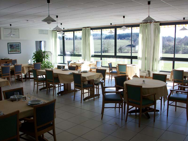 Résidence HISIA de Saint-Fort : Restaurant de la résidence