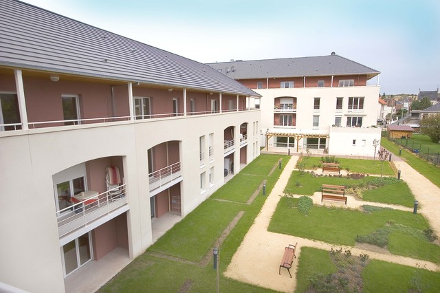 Résidence DOMITYS Le Village : Vue extérieure de la résidence