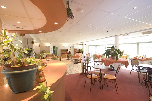  : resto  Le restaurant